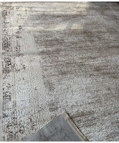 Carpet Modern Off-white 200x300 for Winter